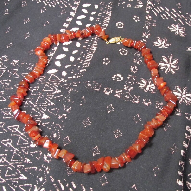 Tribal Mid Century. Hippie Honey Brown Gemstones Jewelry 1980s Gift for women Carnelian Necklace Rust color Nuggets Beads