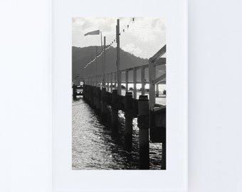 Quai | Décor maritime, aquatique, nautique, art mural côtier, photographie noir blanc, art imprimable, téléchargement numérique instantané