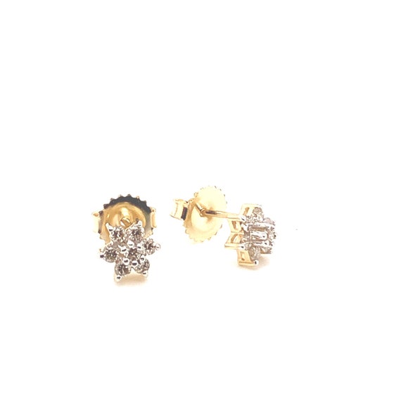 Diamond Flower Shaped Stud Earrings in 14K Yellow… - image 2