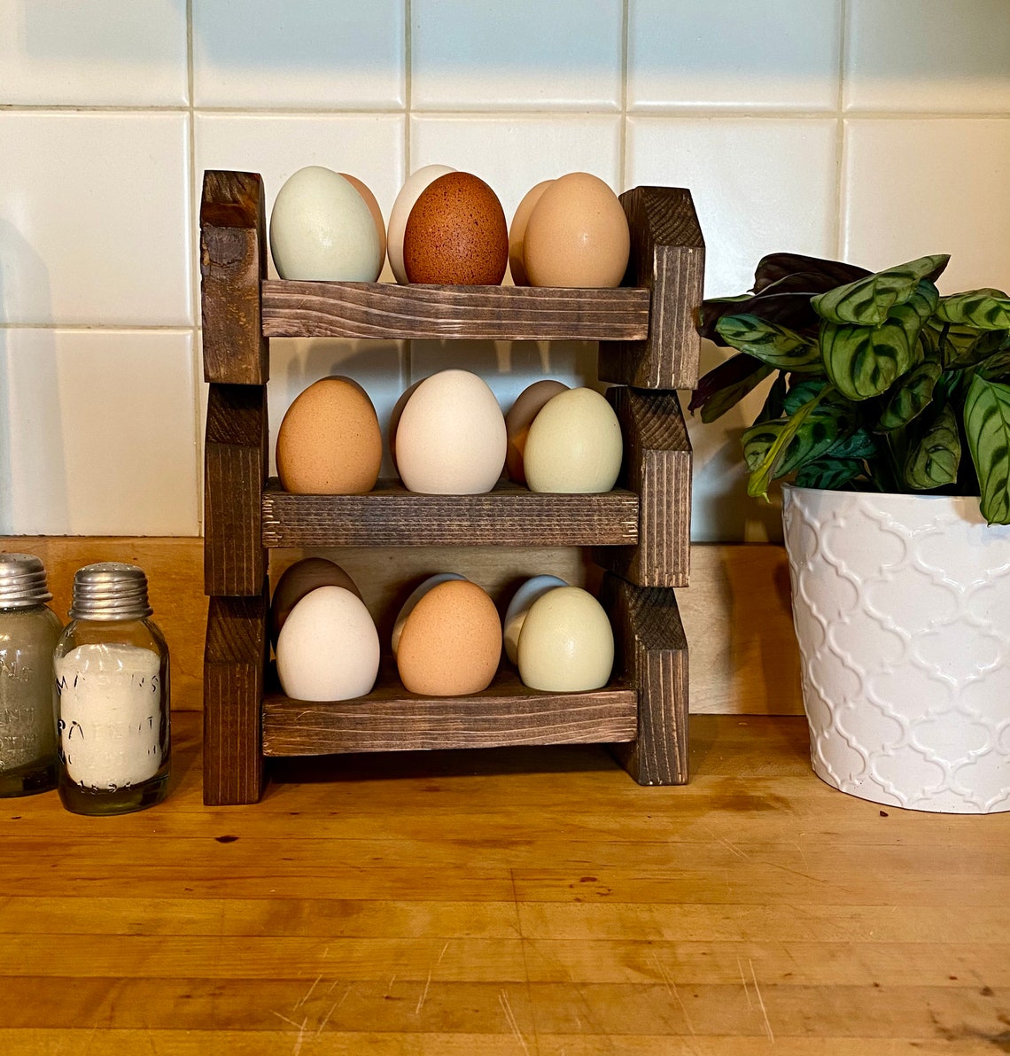 Stackable Egg Storage l Farmhouse Egg Holder l Counter Egg Etsy
