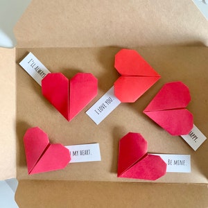 Love Card with Origami Hearts filled with customized love messages, birthday card Gift for best friend