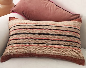 Peruvian decorative hand-woven wool cushion with traditional and colorful designs