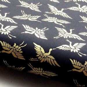 Japans papier Chiyogami "Kranen. Goud op zwart." Yuzen