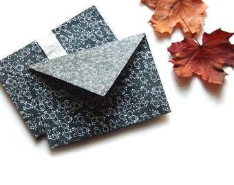 Envelopes C6 "Blossoms", 3 Color Combinations, Pack of 3 and 10, Lokta Paper, Silk Screen Printed. 16 x 10.5cm.