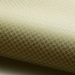 Papier japonais Chiyogami « Ornement floral. Or sur blanc. »