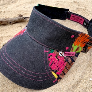 Hothead Women&#39;s Men&#39;s Large Brim Sun Visor in Graffiti and Black Denim