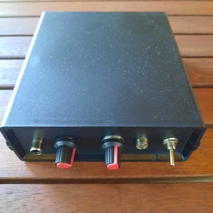 Transmisor de radio de onda larga de 1 vatio controlado por VFO para 150-600 kilohercios