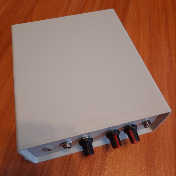 A Portable QRP CW Amateur Transceiver For 475 KHZ 630 Meter Band