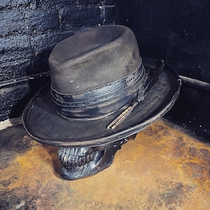 Vintage Rare Custom Hat ,&quot; Rock N Roll all night “