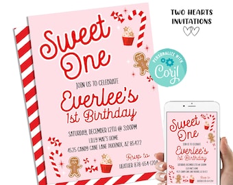 Puede incluir: Una invitación rosa con rayas de bastón de caramelo rojas y blancas presenta el texto "Sweet One" y "1er cumpleaños de Everlee". El diseño incluye hombres de jengibre, cupcakes y gráficos de bastones de caramelo. Un smartphone muestra la misma invitación.