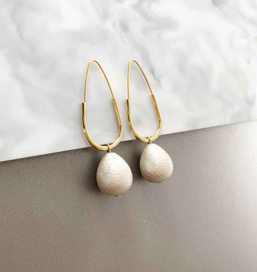 Orecchini Pendenti Con Perle In Oro 14K – Cerchio Placcato Con Piccole Perle – Ipoallergenici E Senza Nichel – Regalo Per Donna, Mamma, Sposa