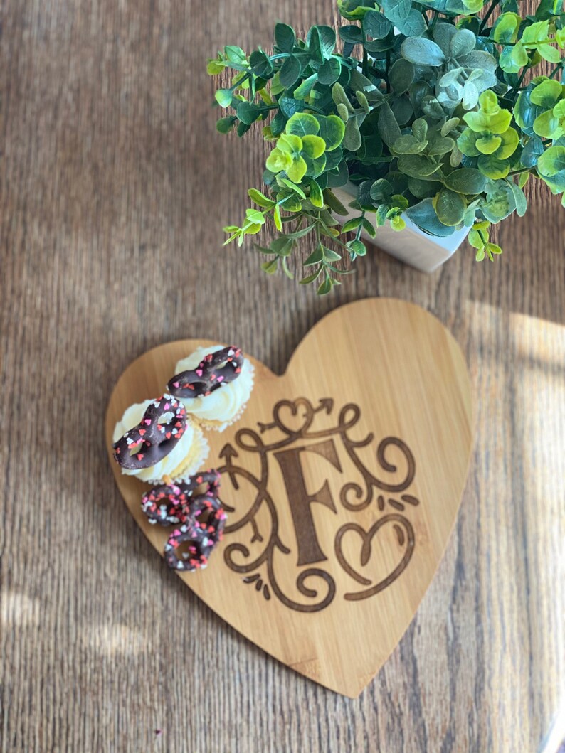 Heart Shape Cutting Board Customized Gift Small Cheese Board Valentines Day Gift Heart Shaped Cheese Board Cutting Board Custom image 2