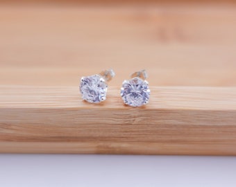 Vintage Sparkly Sterling Silver Cubic Zirconia Stud Earrings