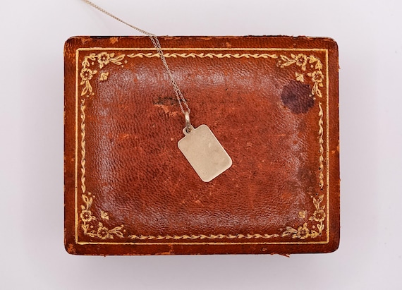 Classic 14k Solid Gold Italian Rectangle Tag Neck… - image 4