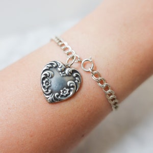 Vintage 1940s Victorian Style Puffy Heart Charm Bracelet
