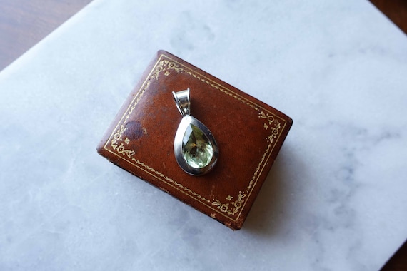 Vintage Massive Pear Shaped Lemon Quartz Crystal … - image 9