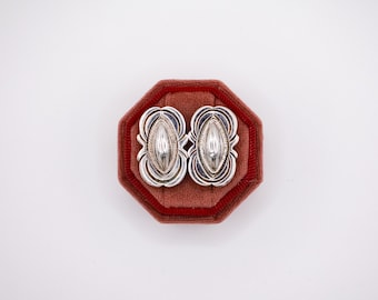 Early Mexican Artisan Sterling Silver Screw back Earrings