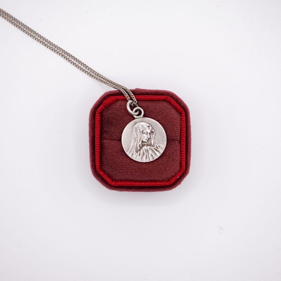 Antique Art Nouveau French Catholic Mary Necklace