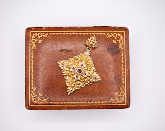 Antique 1920s Genuine Ruby Gold Vermeil Thai Pendant