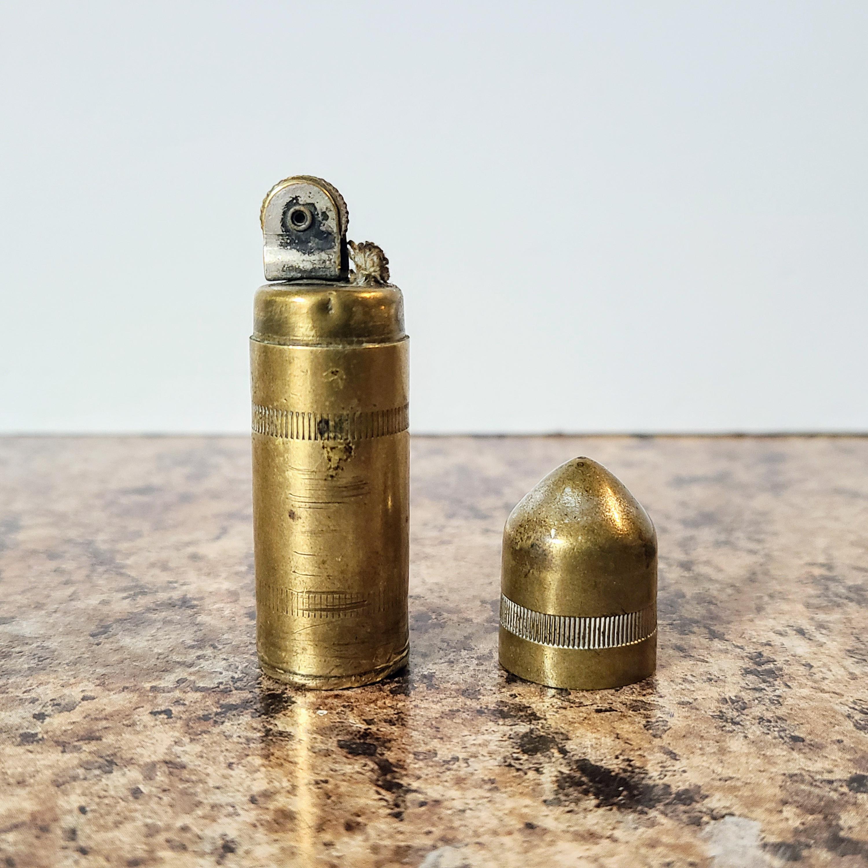 超貴重‼️BONZER 　初代　LIt 1930s Brass Trench Bullet Lighter, Unique Design, Unbranded