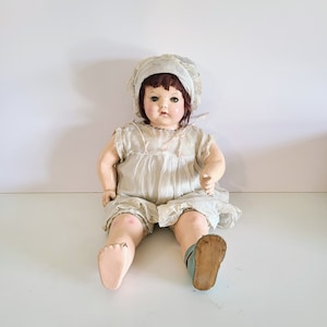 Antique Effanbee Composition Doll, Sleep Eyes, 1930s, Original Clothes, 18&quot; Tall