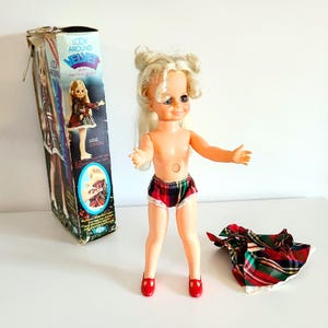 Vintage 1972 &#39;Look around Velvet&#39; Puppe, Wachsende Haare und Tanzen, ideal Toy Corp, Made in Hong Kong, Original Box & Booklet, funktioniert