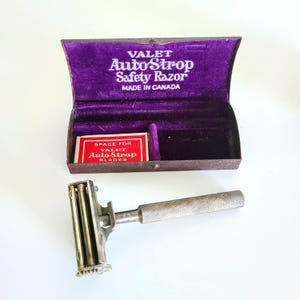 Vintage VALET Auto-strop Razor, Model C, With Purple Velvet Lined Metal ...