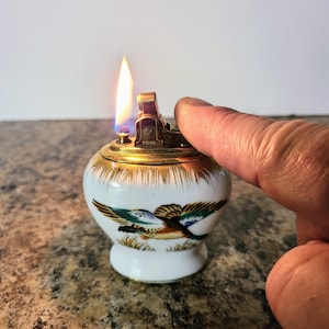 1950s Ceramic Petrol Table Lighter, Hand Painted, Made in Japan, Working