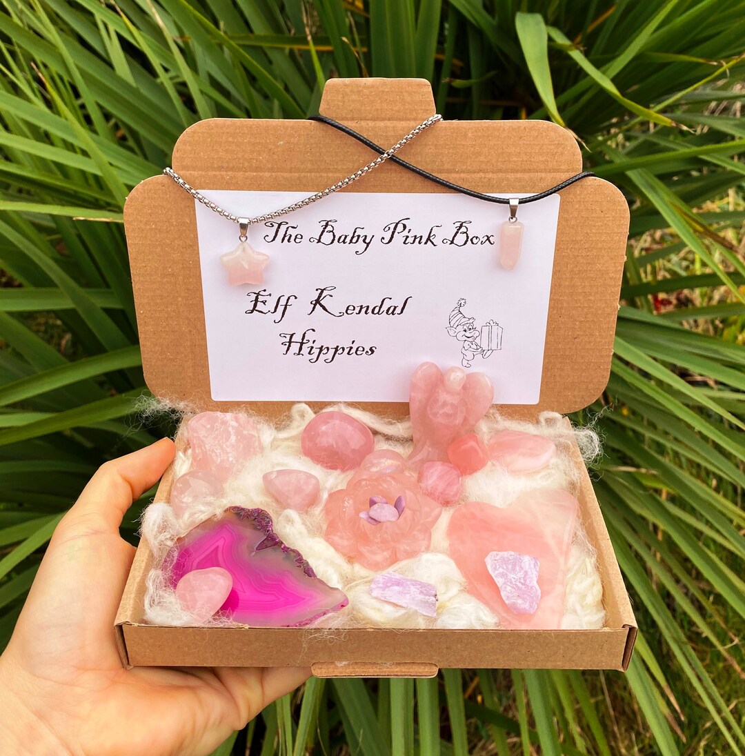 Christmas crystals, Christmas gift geode, Christmas stone box, xmas gift crystals, elf crystals hippies, raw crystal box set, rough gems set