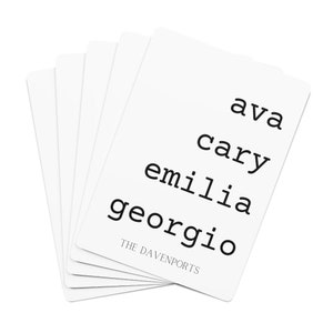 Cartas de jogar com nomes de família de máquinas de escrever | Cartões de nome personalizados | Baralho de cartas para adultos branco e preto | Presentes de Natal personalizados