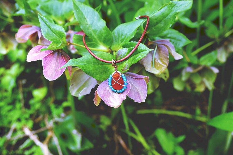 Boho Choker Necklace with Carnelian Crystal Silver Wire Pendant on Leather