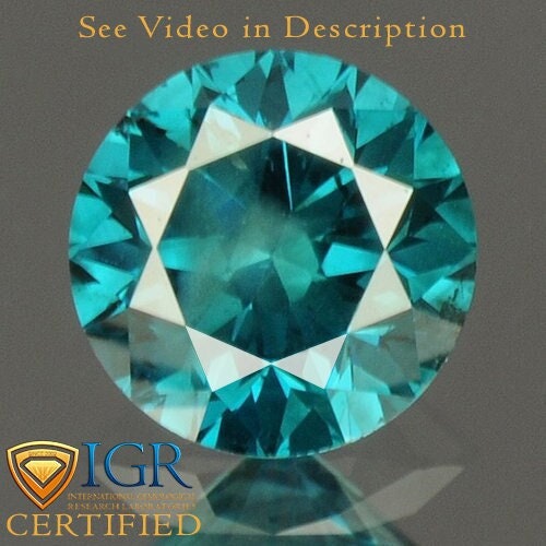 0.18 Cts. CERTIFIED Round Brilliant Cut SI3 Vivid Royal Blue