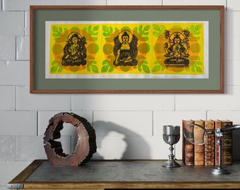 Buddha Triptych with Tara, Shakyamuni and Chenrezig, Buddha woodblock