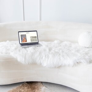 Horizontal Laptop Mockup No 1 | Editoré Collection | Editable Photoshop Mockup | Editorial Aesthetic Tech Mockup | MacBook Mockup