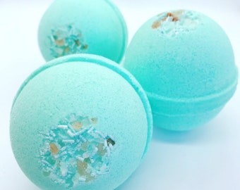 Eucalyptus spearmint 6.5 ounce bathbomb with Epsom salts