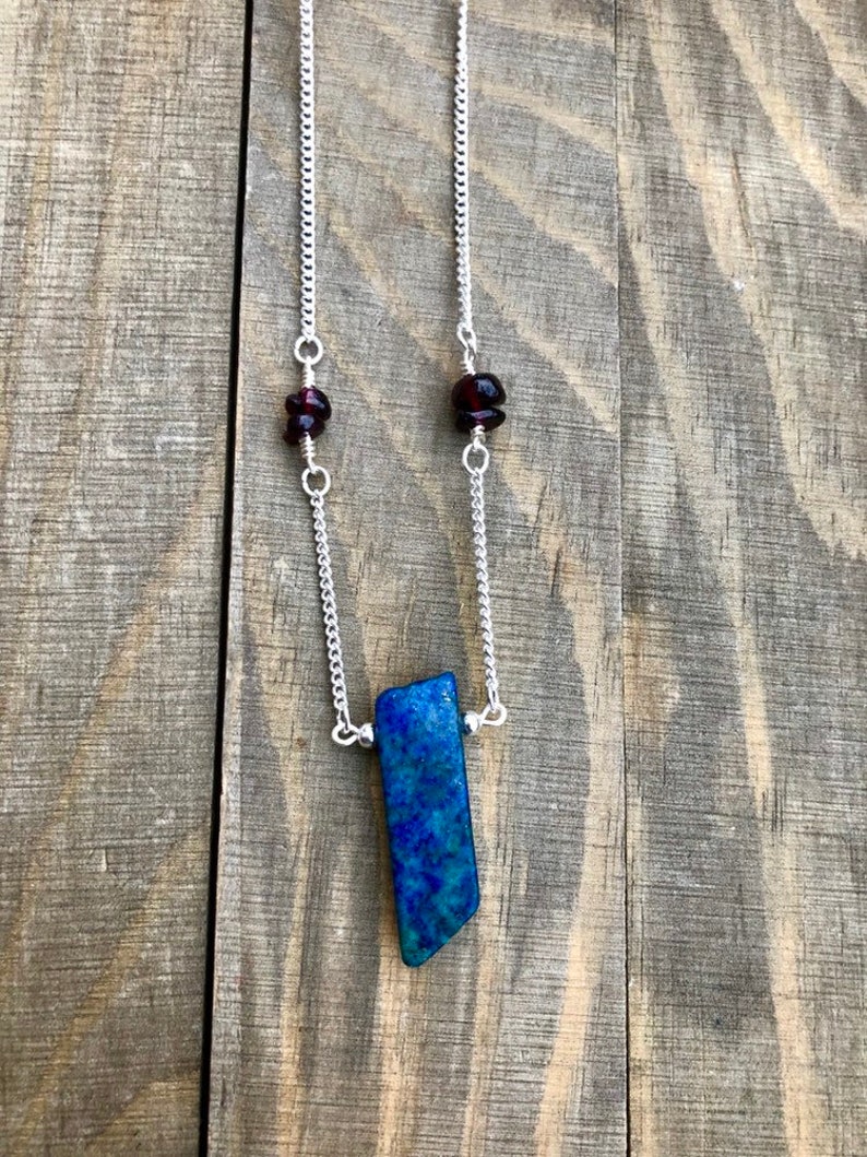 silver plated 16-18 Boss Feels Chrysocolla /& Garnet Necklace