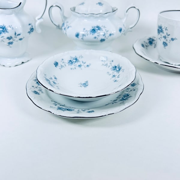 Vintage German Bavarian Blue White Porcelain Johann Haviland Blue Garland China Dinnerware Bread & Butter Cake Plates Berry Bowl