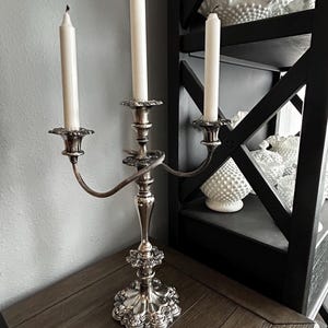 Candelabro convertible de 3 brazos plateado - Portavelas de metal pesado - Portavelas barroco