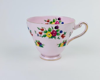 Taza de té vintage de la Toscana inglesa: porcelana floral rosa