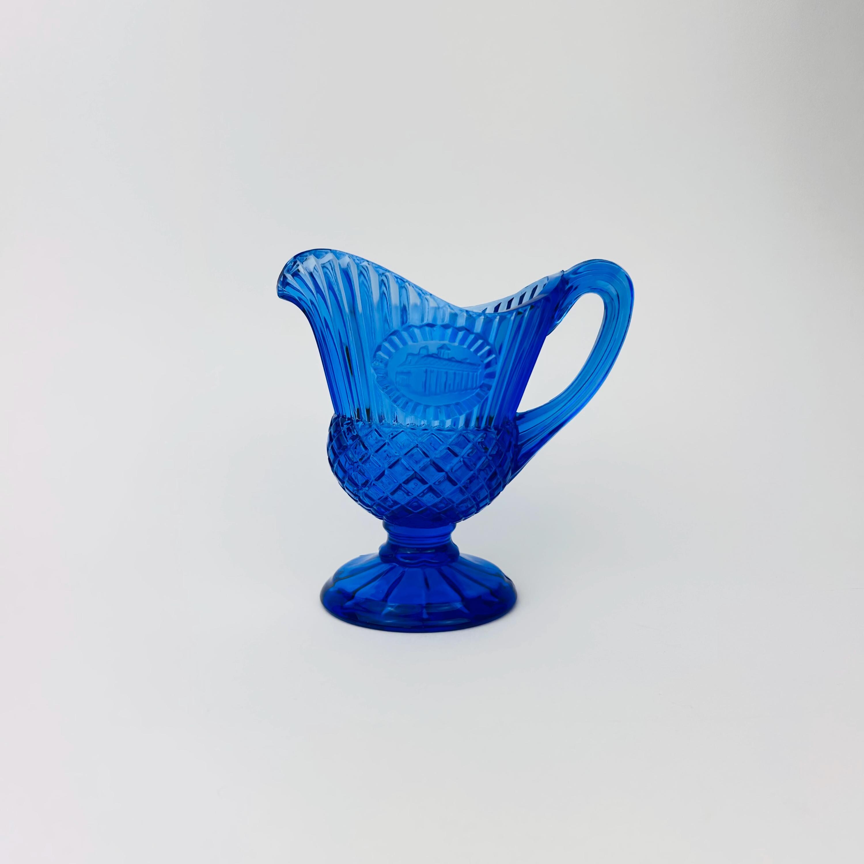 ヴィンテージ エイボン コバルトブルー ガラス ピッチャー：アメリカン