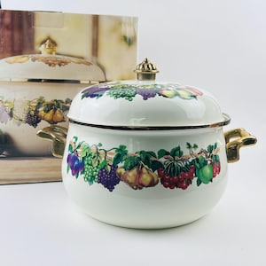 Tabletops Unlimited Enamel 8Qt Pot whit Lid Kensington Garden ~ Brass Handles Cookware ~ Farmhouse Enamelware ~ Enamel 8 Qt Pan