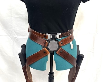Ceintures, pochettes et double étui pour troglodytes Sabine