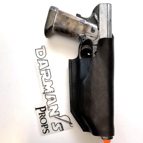 Westar 35 Mandalorian On the belt Holster