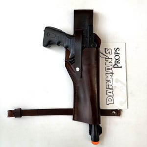 Mandalorian Imperial Commando Heavy Blaster pistol Single Drop Holster