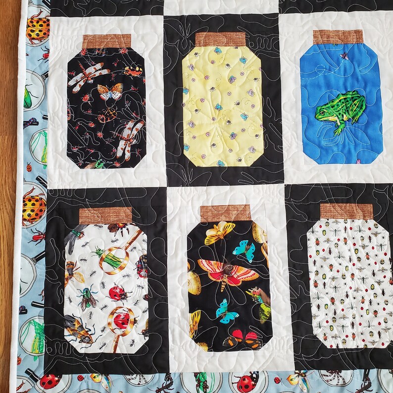 Bugs in Jars Quilt - Etsy