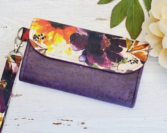 Wallet Womens Clutch Zip Up Wristlet Floral White Butterfly Wild Flower Purple Wallet Womens Clutch Zip Up Wristlet Floral White Butterfly Wild Flower Purple