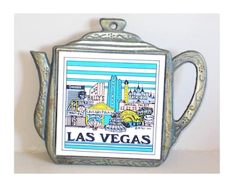 VTG 1990 Las Vegas Casino Skyline - Teapot Shape Metal Frame - Tile Trivet Souvenir FREE SH
