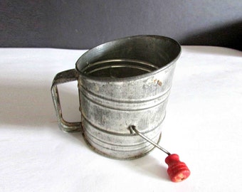 1930s Small Antique Flour Sifter, Rustic Kitchen, Antique Farmhouse Style Decor 3x3.5" Tall Red Wood Handle  FREE SH