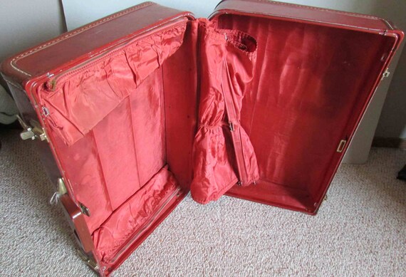 1960s Hardside Taperlite Suitcase, Vintage Luggag… - image 4