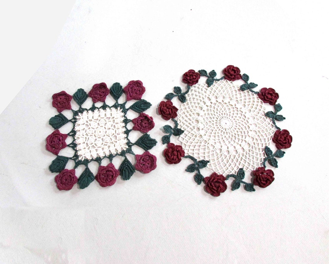 Vintage Pair Thread Crocheted With Dark Red Edge Roses Doilies FREE SH ...